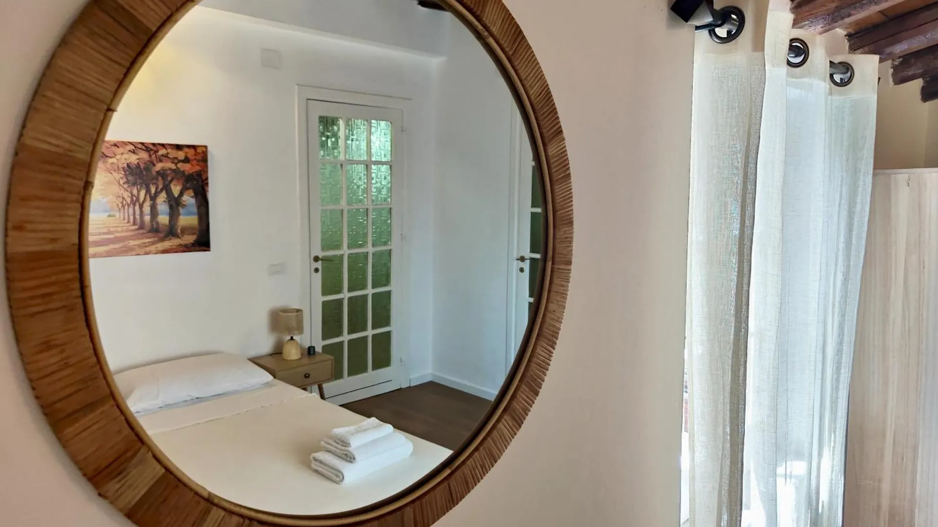 Apartment Maskan Palermo Centro Italien